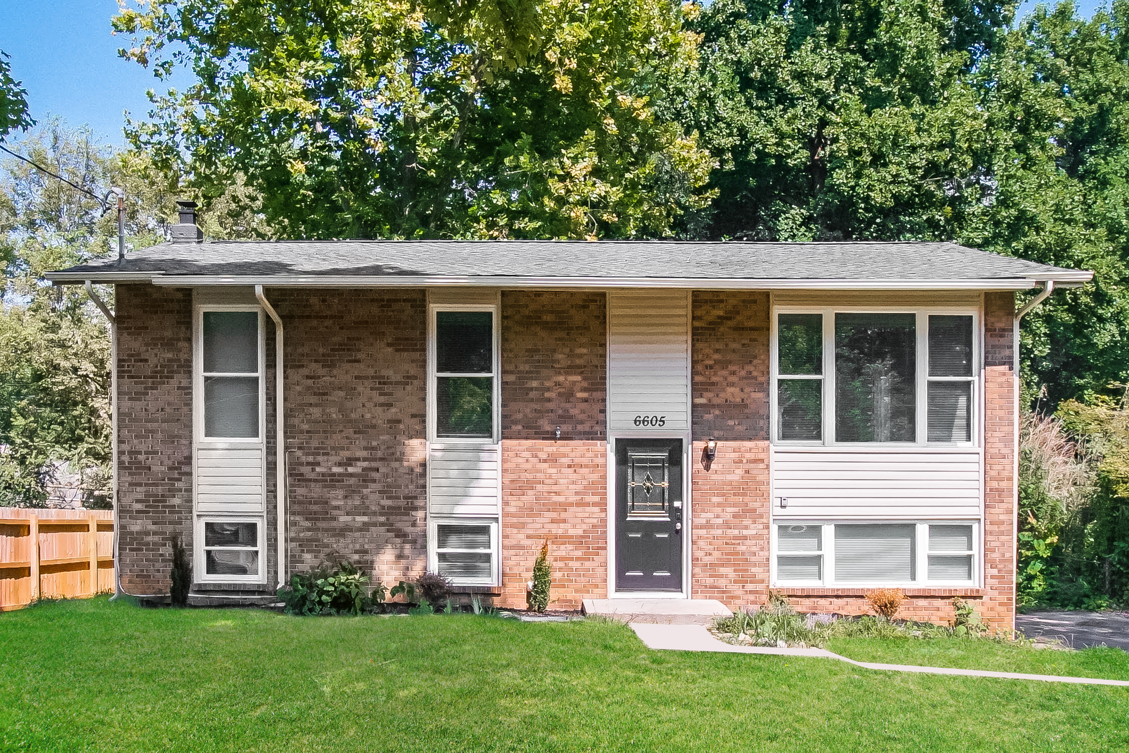 6605 TROUSDALE RD KNOXVILLE, TN 37921